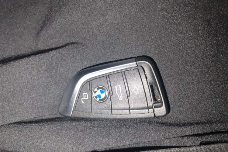 Used BMW i3 2024 eDrive 35 L Vehicle Key