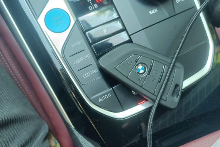 Used BMW i3 2024 eDrive 35 L Vehicle Key