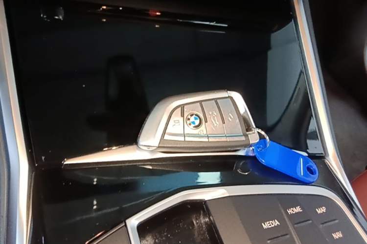 Used BMW i3 2024 eDrive 35 L Vehicle Key
