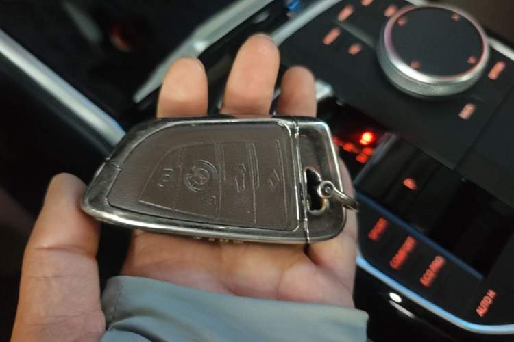 Used BMW i3 2024 eDrive 35 L Vehicle Key