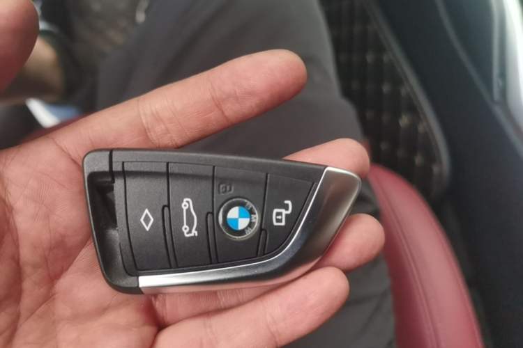 Used BMW i3 2024 eDrive 35 L Vehicle Key