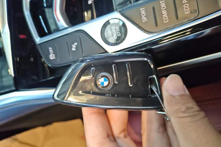 Used BMW i3 2024 eDrive 35 L Vehicle Key
