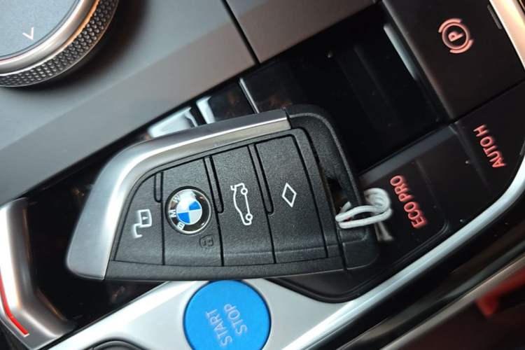 Used BMW i3 2024 eDrive 35 L Vehicle Key