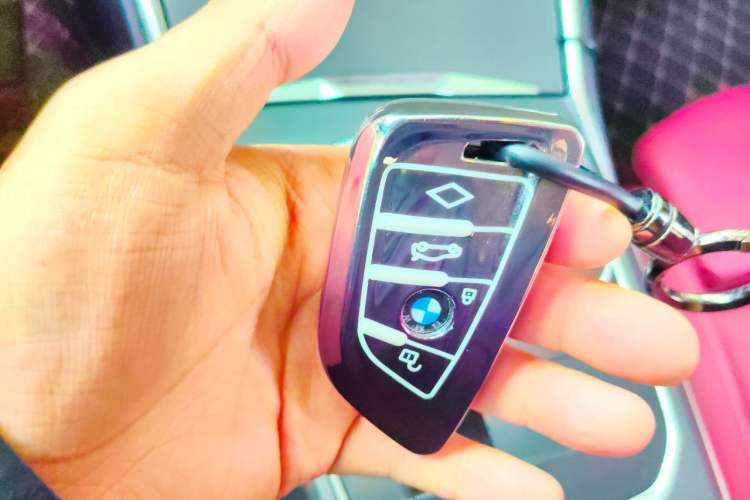 Used BMW i3 2024 eDrive 35 L Vehicle Key