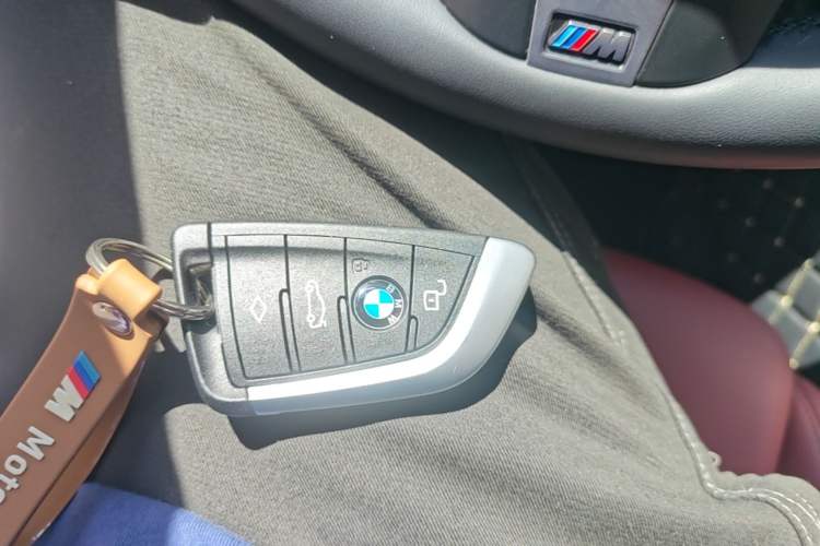 Used BMW i3 2024 eDrive 35 L Vehicle Key