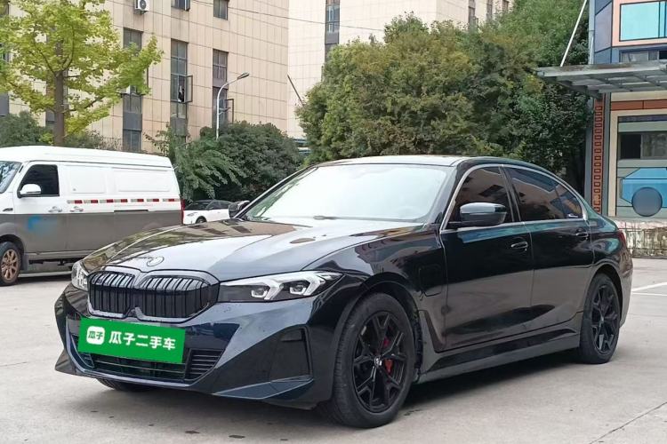 BMW i3 2024 eDrive 35 L