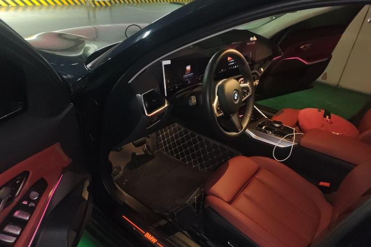 Used BMW i3 2024 eDrive 40 L Midnight Edition Driver Seat