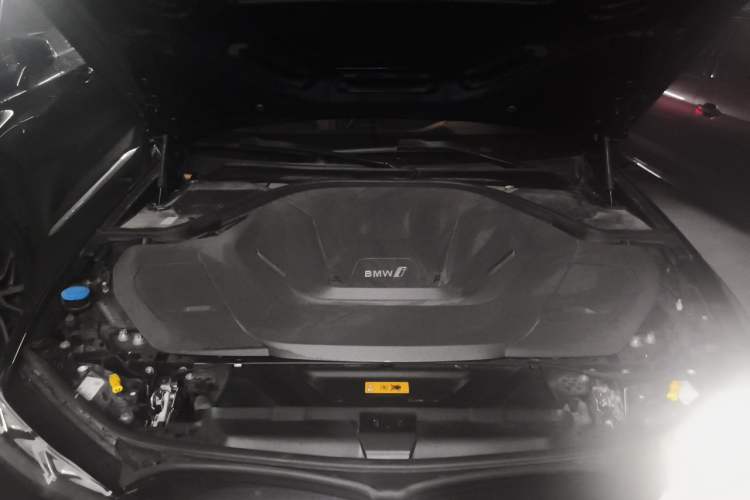 Used BMW i3 2024 eDrive 35 L Engine Bay