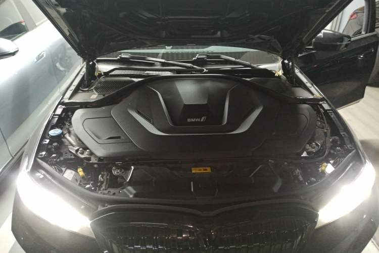 Used BMW i3 2024 eDrive 35 L Engine Bay