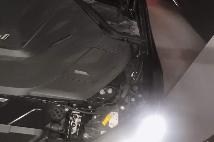 Used BMW i3 2024 eDrive 35 L Engine Bay Left