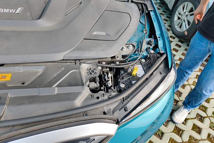 Used BMW i3 2024 eDrive 35 L Engine Bay Left
