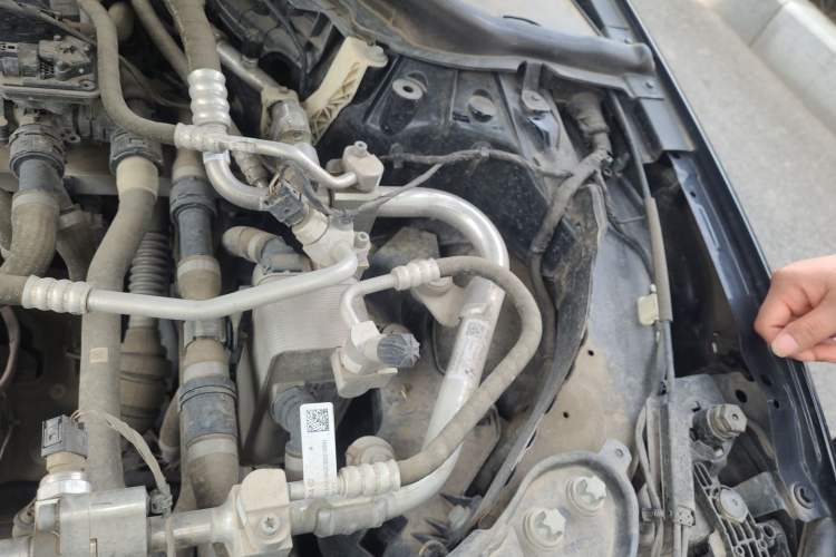 Used BMW i3 2024 eDrive 35 L Engine Bay Left