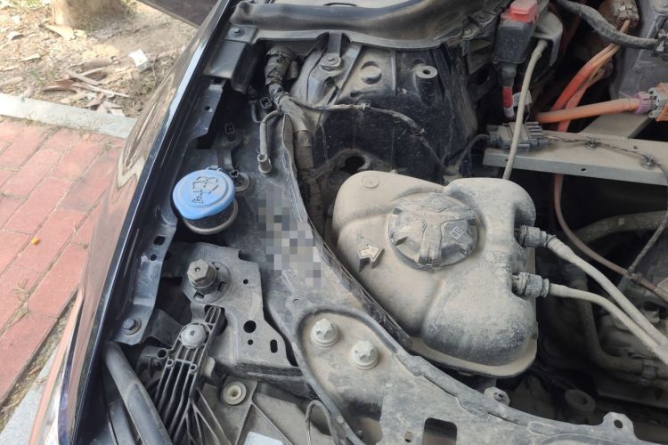 Used BMW i3 2024 eDrive 35 L Engine Bay Right