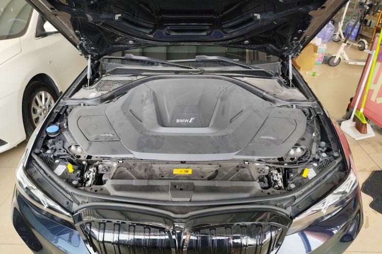 Used BMW i3 2024 eDrive 35 L Engine Bay