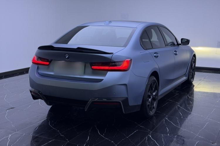 Used BMW i3 2024 eDrive 35 L Exterior 1