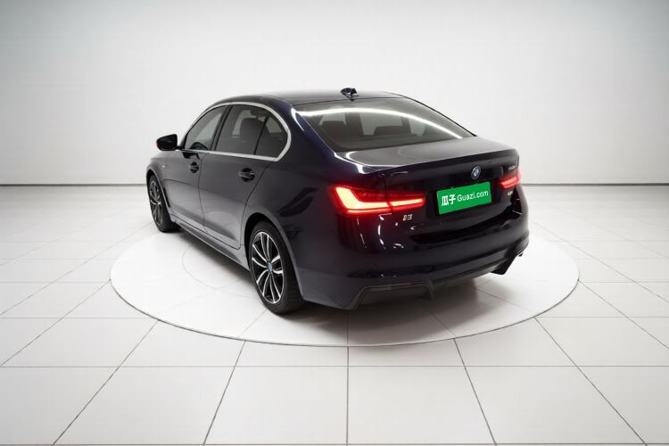 Used BMW i3 2024 eDrive 35 L Exterior 3