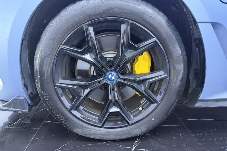Used BMW i3 2024 eDrive 35 L Exterior 6