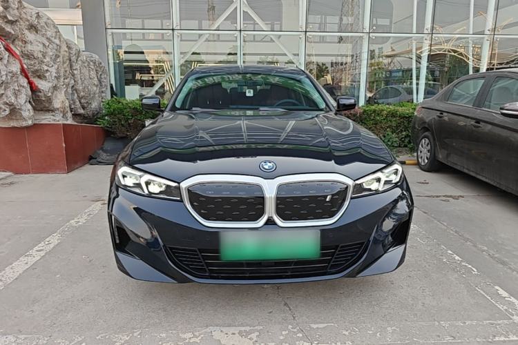 Used BMW i3 2024 eDrive 35 L Front