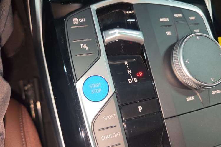 Used BMW i3 2024 eDrive 35 L Gear Lever