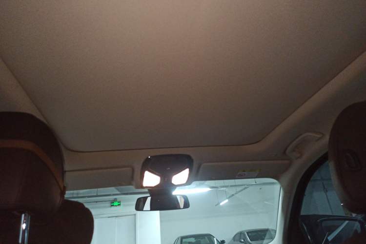 Used BMW i3 2024 eDrive 35 L Headliner