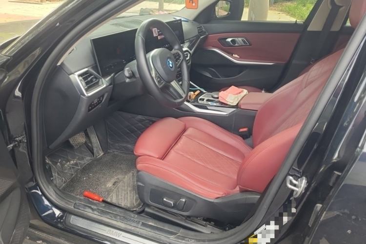 Used BMW i3 2024 eDrive 35 L Left Front Seat