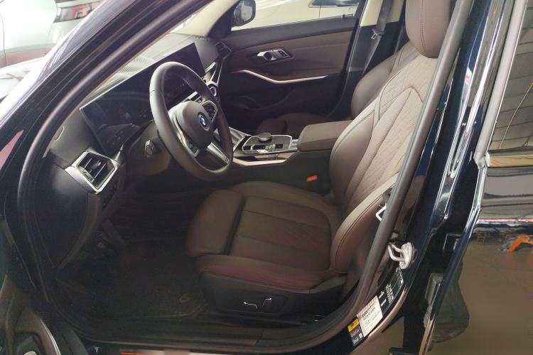 Used BMW i3 2024 eDrive 35 L Left Front Seat