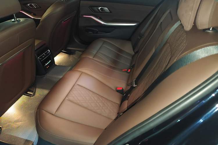 Used BMW i3 2024 eDrive 35 L Left Rear Seat