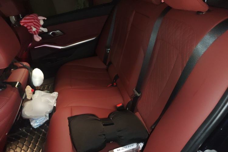 Used BMW i3 2024 eDrive 40 L Midnight Edition Left Rear Seat