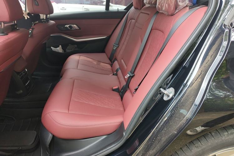 Used BMW i3 2024 eDrive 40 L Midnight Sports Package Left Rear Seat