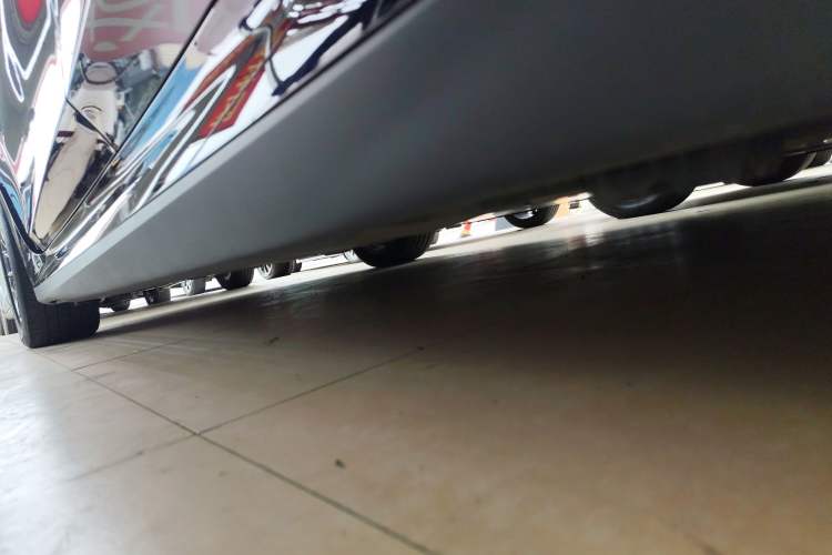 Used BMW i3 2024 eDrive 35 L Left Side Sill