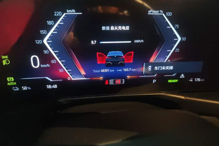 Used BMW i3 2024 eDrive 40 L Midnight Edition Odometer Close Up