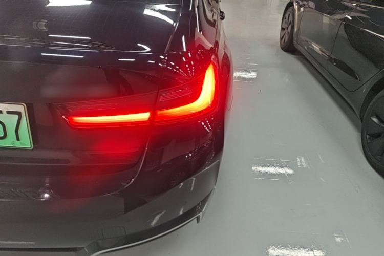 Used BMW i3 2024 eDrive 35 L Right Rear Taillight