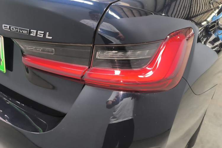 Used BMW i3 2024 eDrive 35 L Right Rear Taillight