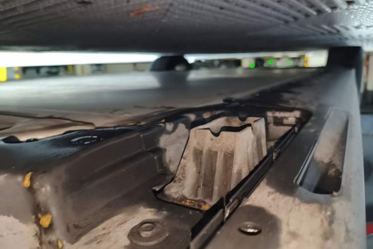 Used BMW i3 2024 eDrive 35 L Right Side Sill
