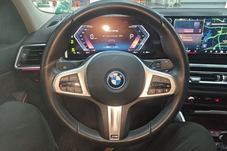 Used BMW i3 2024 eDrive 35 L Steering Wheel