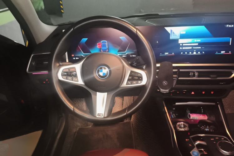 Used BMW i3 2024 eDrive 35 L Steering Wheel