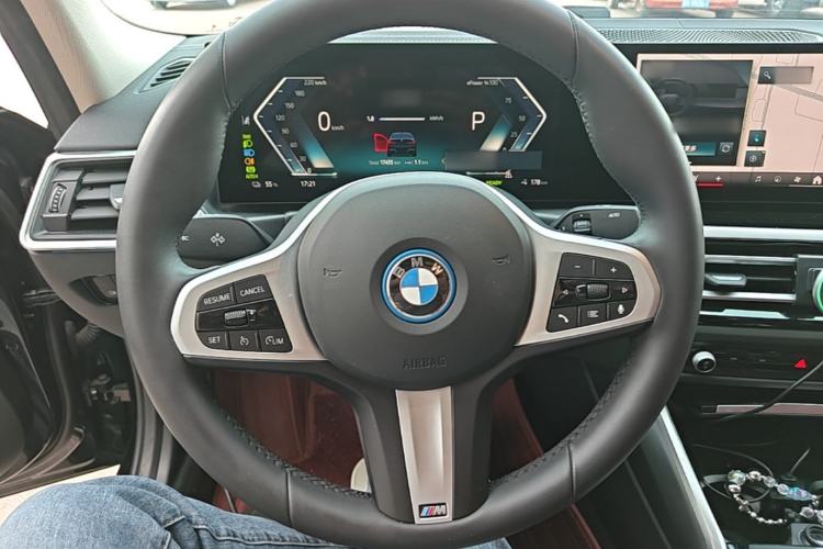 Used BMW i3 2024 eDrive 35 L Steering Wheel