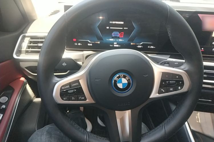 Used BMW i3 2024 eDrive 35 L Steering Wheel