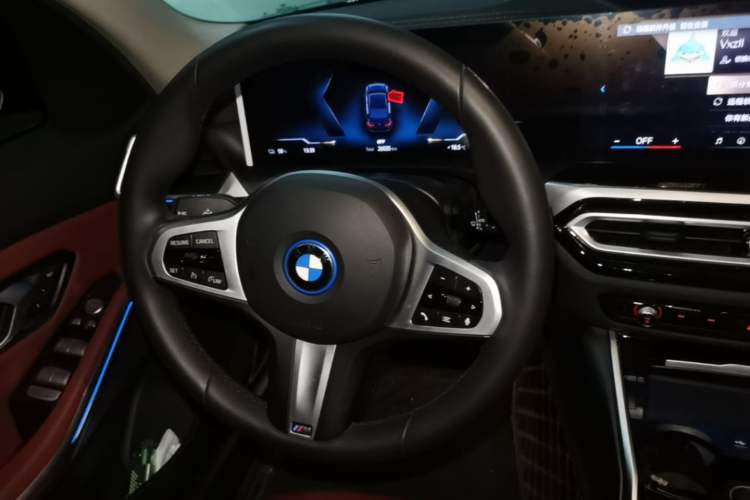 Used BMW i3 2024 eDrive 35 L Steering Wheel