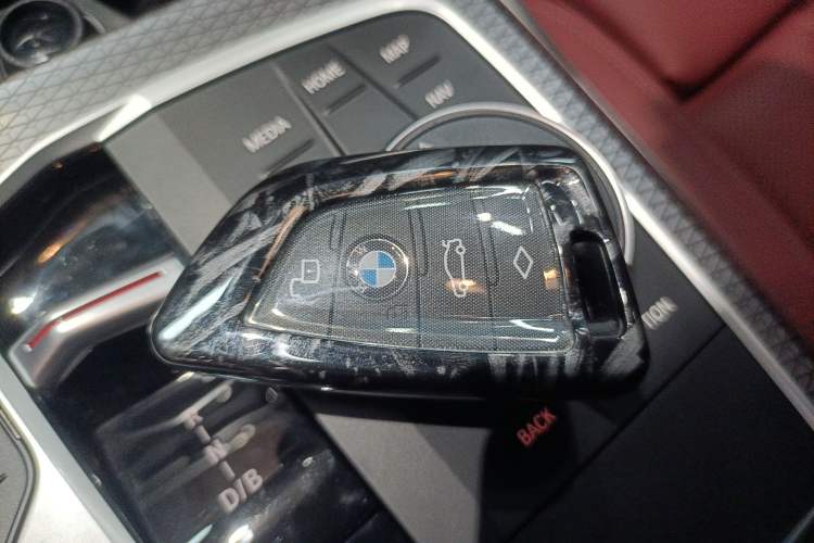 Used BMW i3 2024 eDrive 40 L Midnight Sports Package Vehicle Key