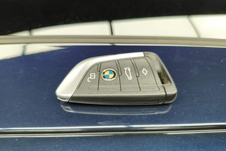 Used BMW i3 2024 eDrive 35 L Vehicle Key