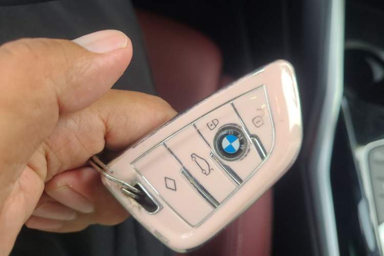 Used BMW i3 2024 eDrive 35 L Vehicle Key