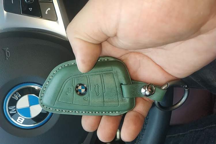 Used BMW i3 2024 eDrive 35 L Vehicle Key