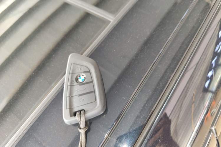 Used BMW i3 2024 eDrive 35 L Vehicle Key