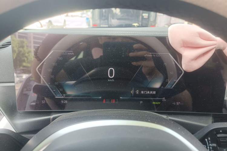 Used BMW i3 2024 eDrive 35 L Instrument Cluster
