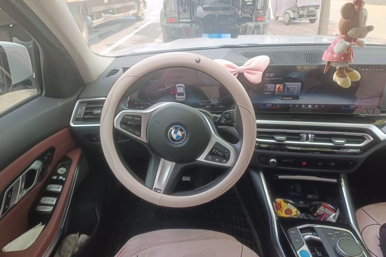 Used BMW i3 2024 eDrive 35 L Steering Wheel