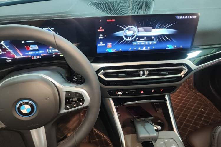 Used BMW i3 2024 eDrive 35 L Audio And AC Panel