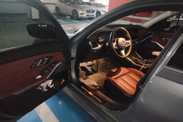 Used BMW i3 2024 eDrive 40 L Midnight Edition Driver Seat