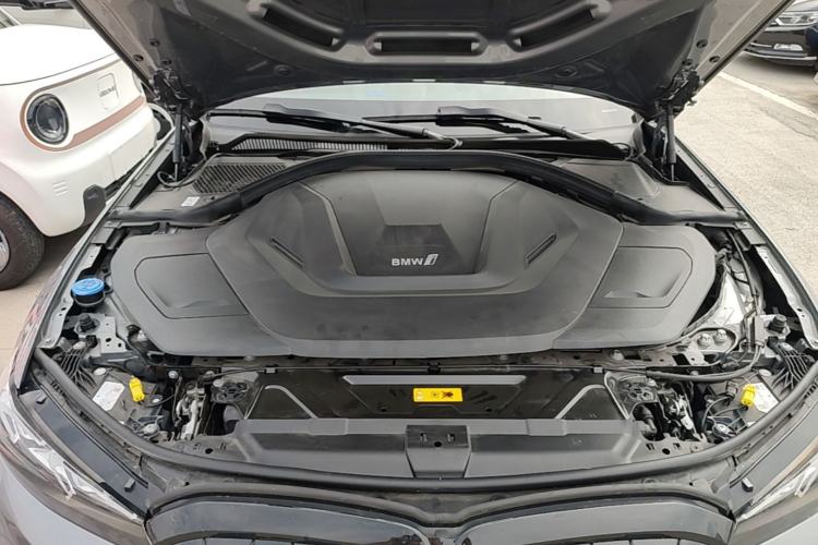 Used BMW i3 2024 eDrive 35 L Engine Bay