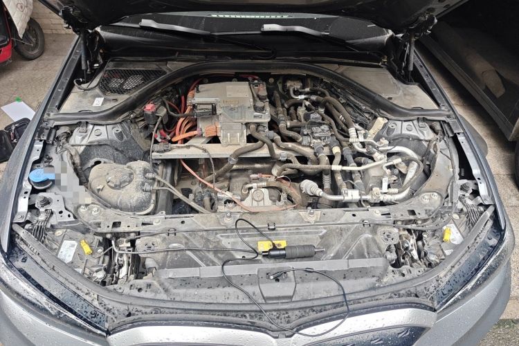 Used BMW i3 2024 eDrive 35 L Engine Bay
